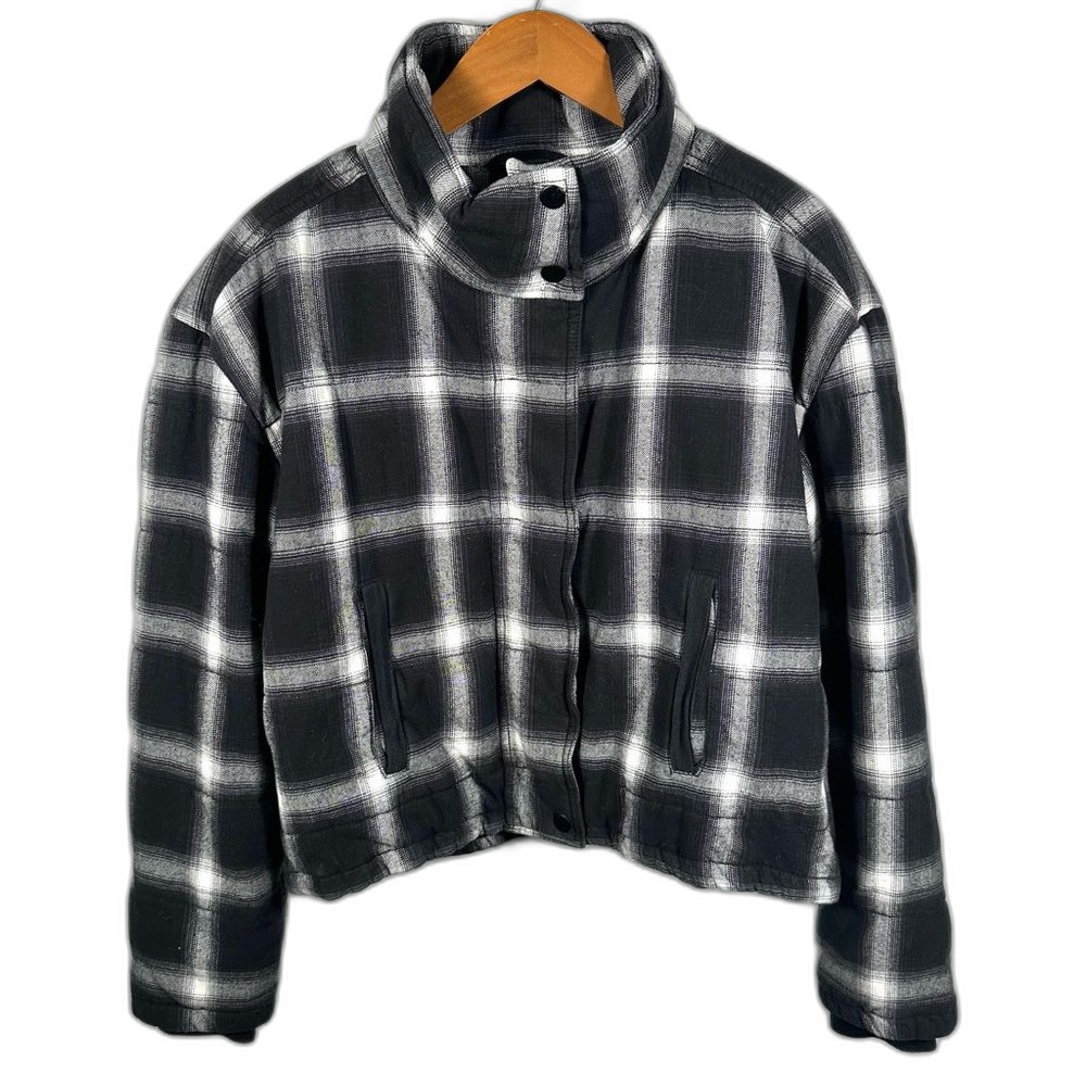 Evereve Lucy Women's Plaid Cropped Jacket Size Medium Quilted Insulated Comfy